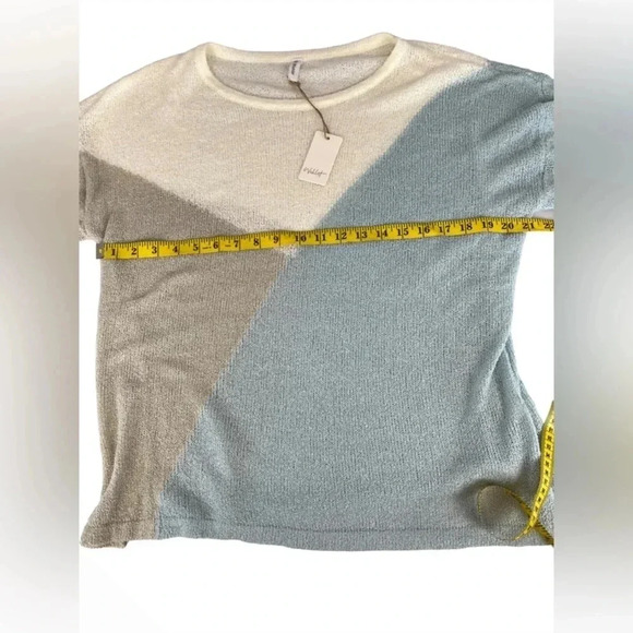 NWT Wishlist Tri-color stripe Sweter Size M - Picture 4 of 11